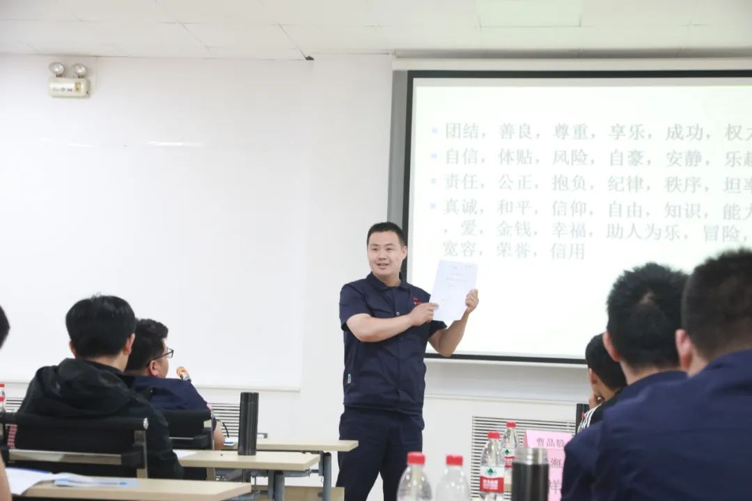 1726447583706677.jpeg 12.jpg