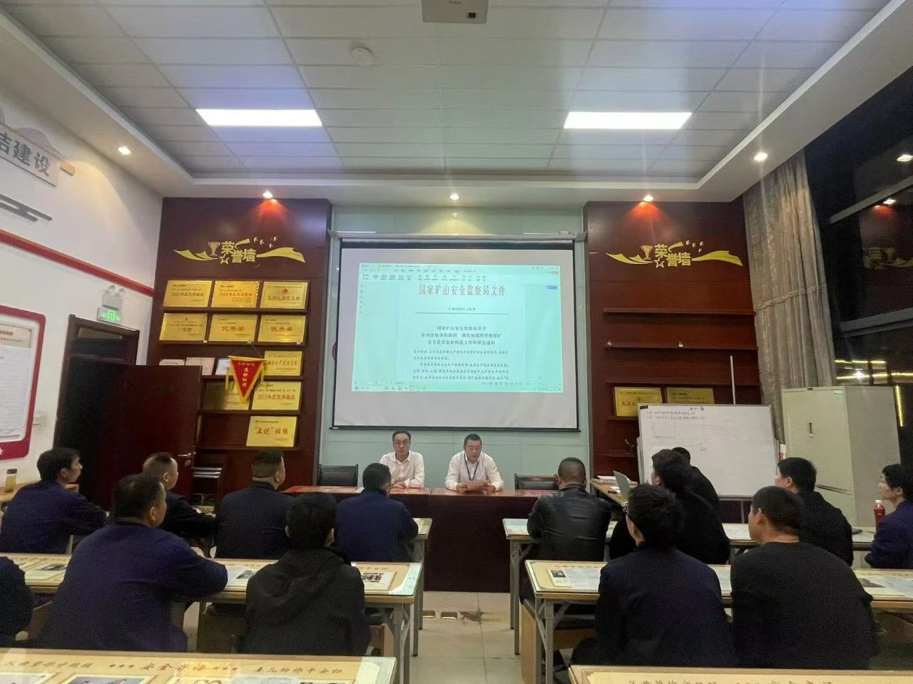 1733789185924757.jpeg 1.jpg