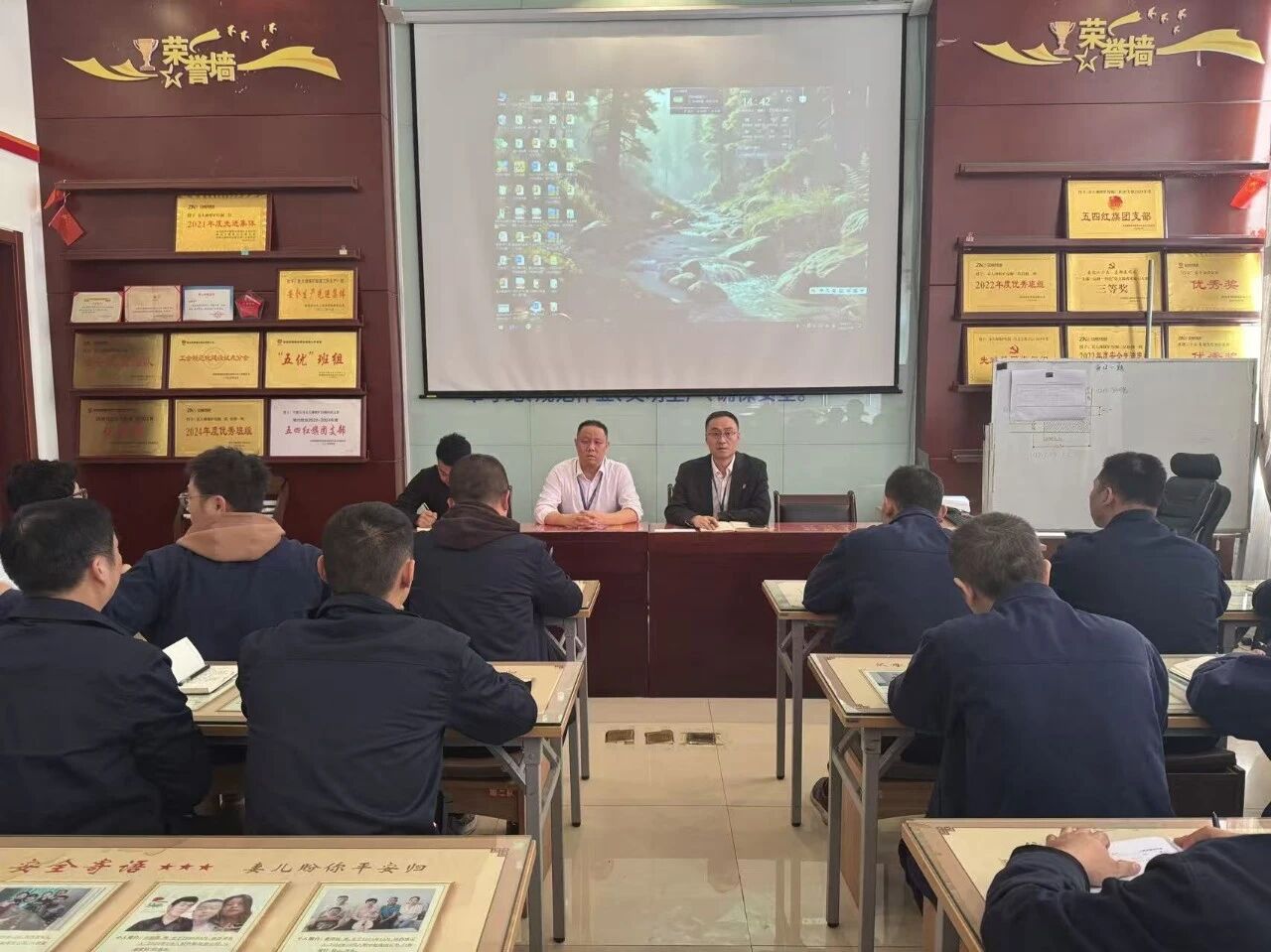 1764720728240359.jpeg 1.jpg