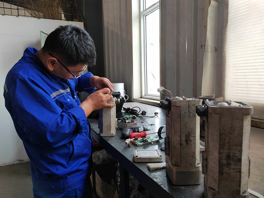 ������ػ���ά���ܻ��豸   ���� ��.jpg