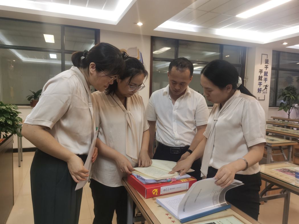 �Ա����Ԭ��̲�۲�һ�ӵ�֧���ֳ�  ����ṩ.jpg