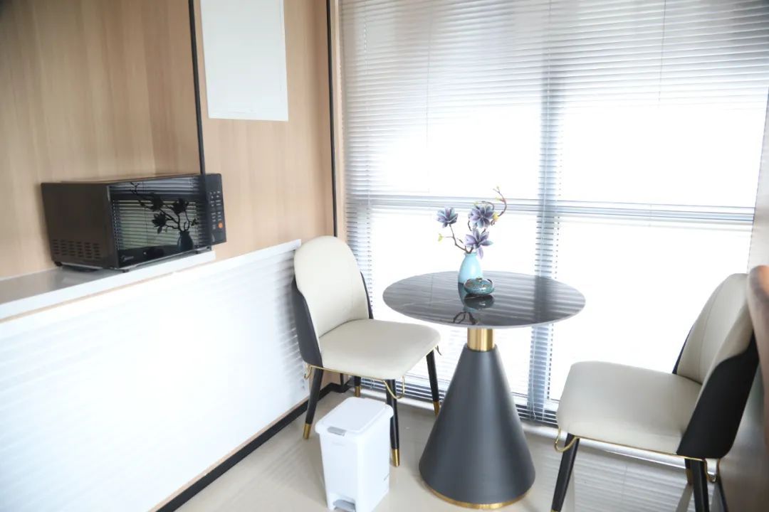 1695802853347129.jpeg 图片 1.jpg