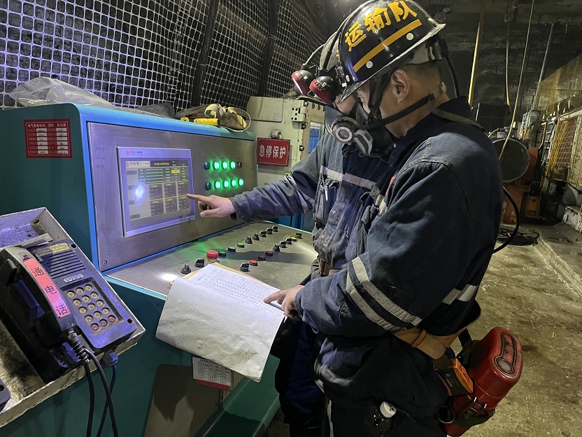 11207 Ƥ��˾������װ�������㡱�˵�ʽ������.jpg