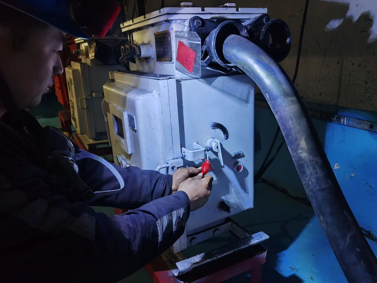 1743042769376046.jpeg 1.jpg