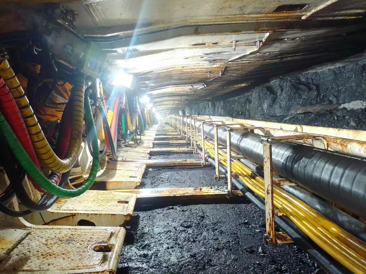 1751896313261979.jpeg 2.jpg