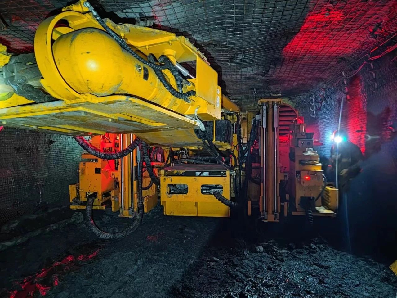 1752624706212718.jpeg 1.jpg