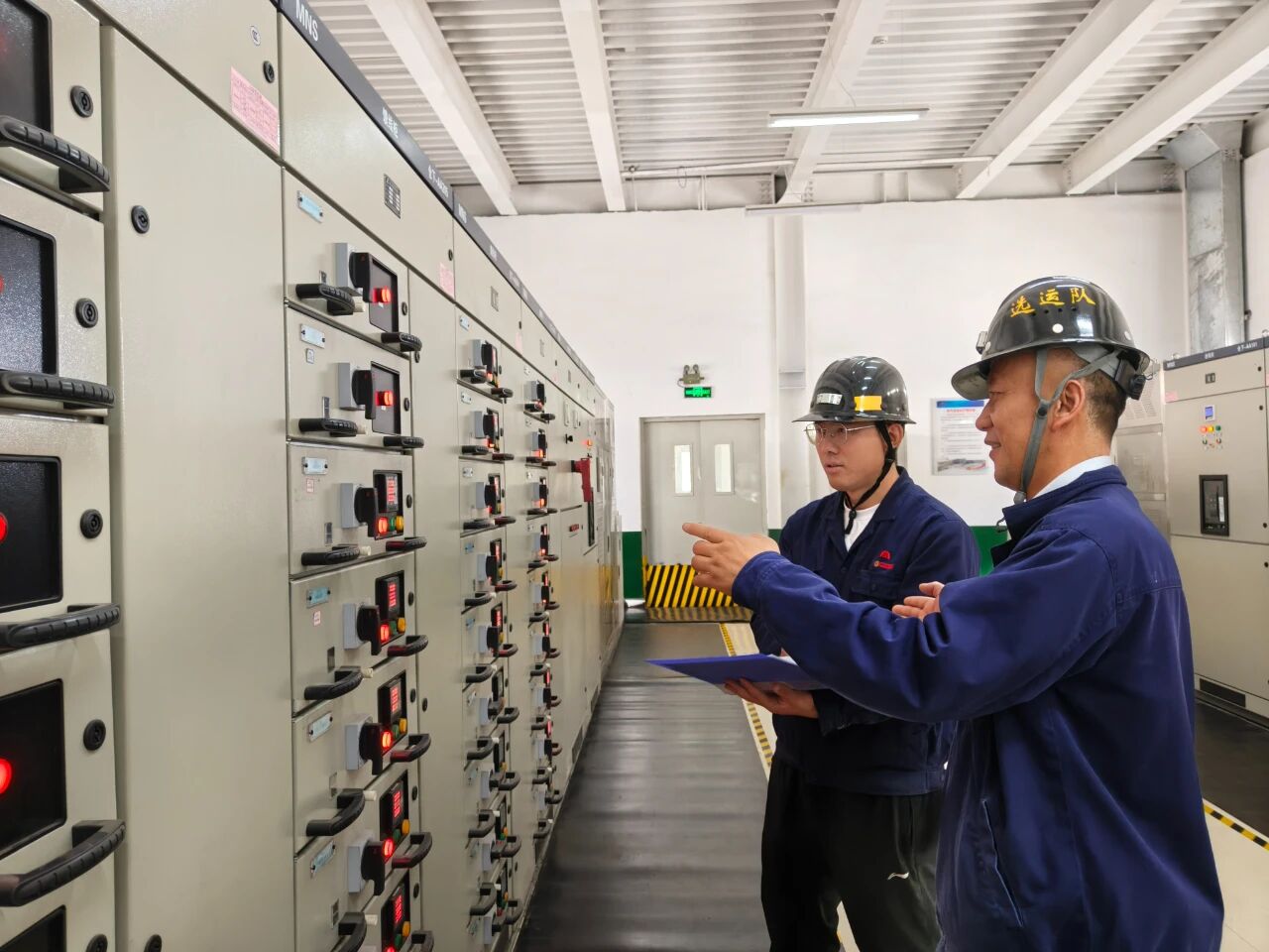 1757908303833536.jpeg 1.jpg