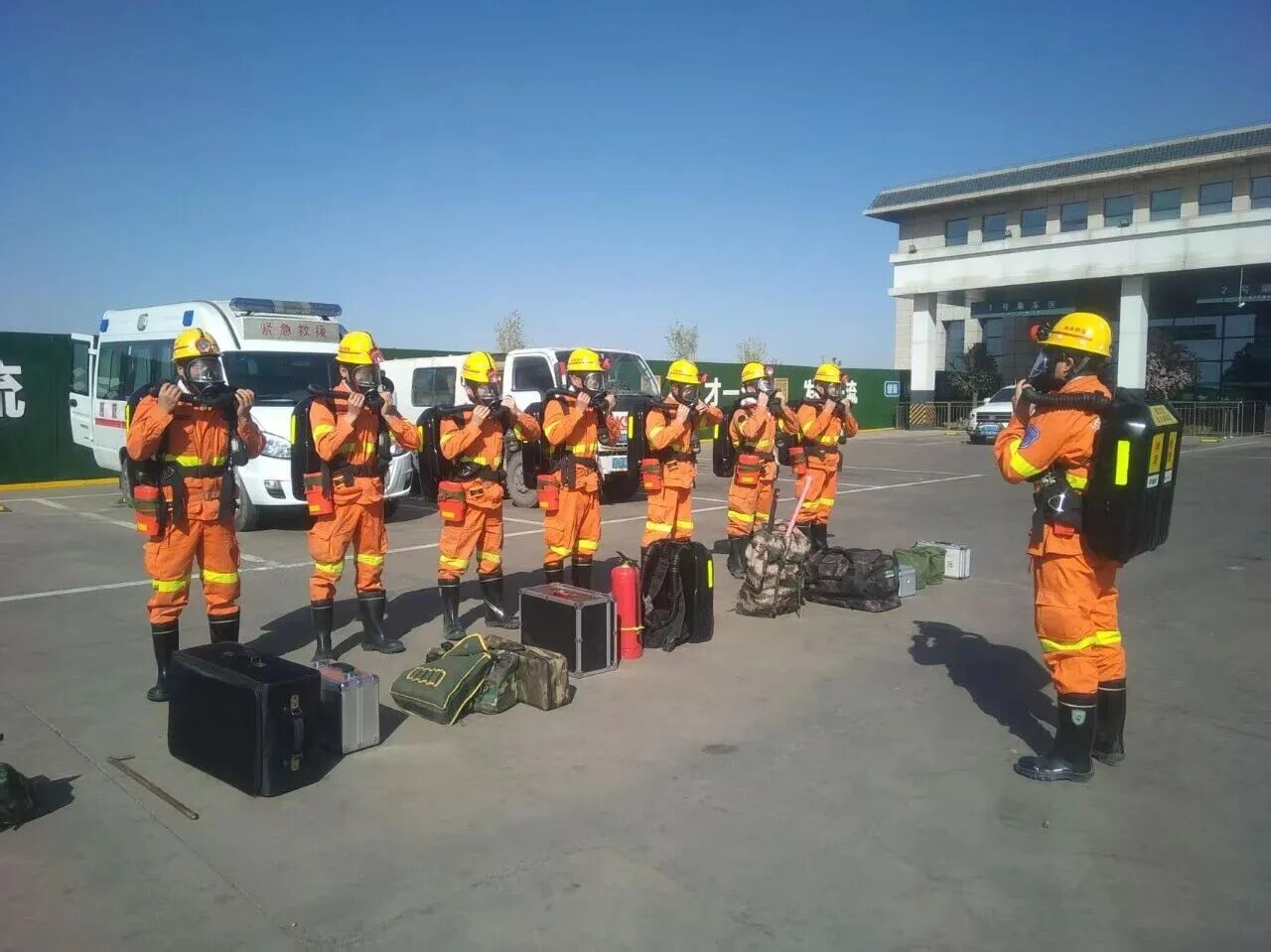 1762128512804285.jpeg 2.jpg